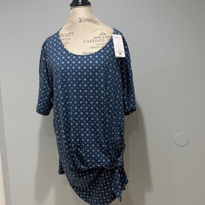 Lands' End Blue Geometric Women's Tie Front Top Sz 3X  24W 26W